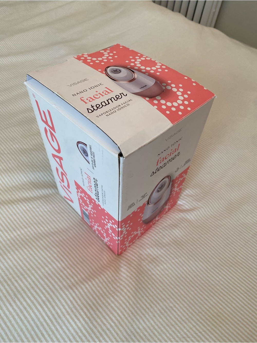 Visage Nano Ionic Facial Steamer - White & Rose Gold - Picture 2 of 5